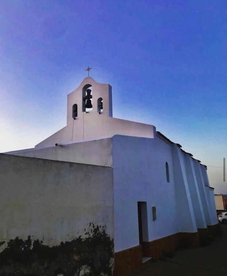Cortijo Los Garridos - Fernán Pérez Esterno foto